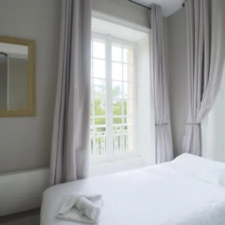 Chateau Du Baffy Hotel