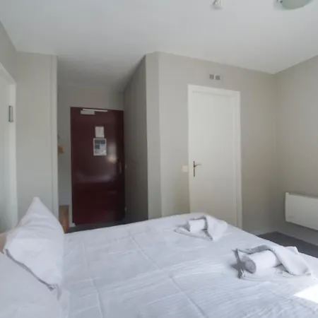 Chateau Du Baffy Hotel