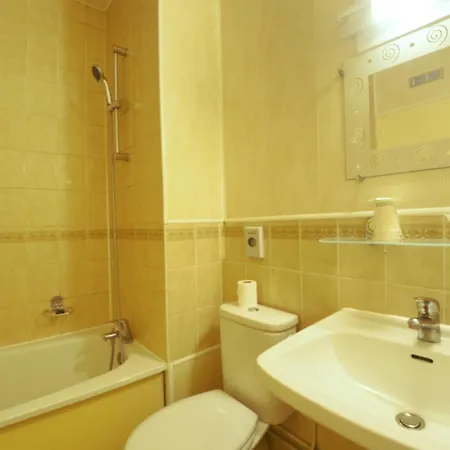 Hotel Chateau Du Baffy 2*